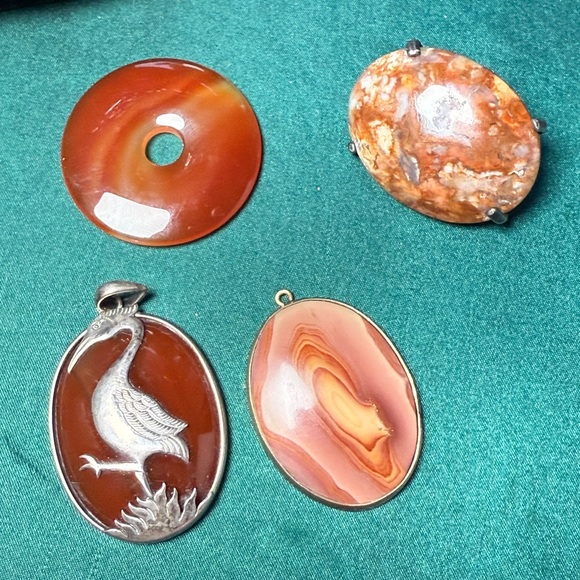Elegant Orange Stone Pendant Set - Picture 1 of 7